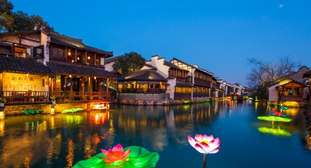 Tour trong nước