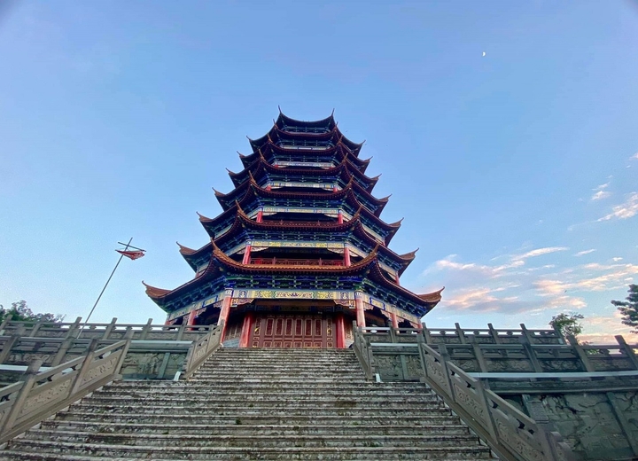 Tour Hà Khẩu - Bình Biên - Di Lặc - Kiến Thủy - Mông Tự - 4N3Đ