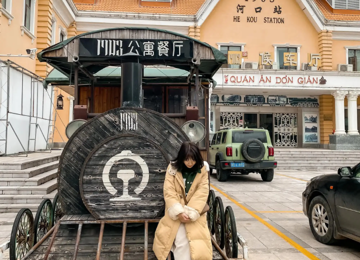 Tour Hà Khẩu - Côn Minh - Núi Tuyết Kiệu Tử - 4N3Đ