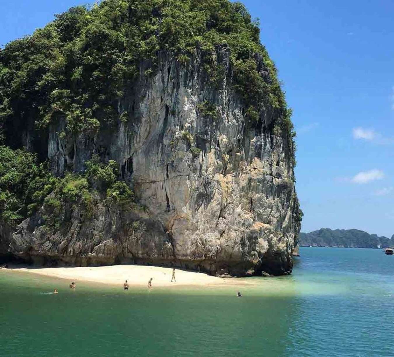 Tour Cát Bà - Vịnh Lan Hạ - Hang Sáng Tối - 3N2Đ